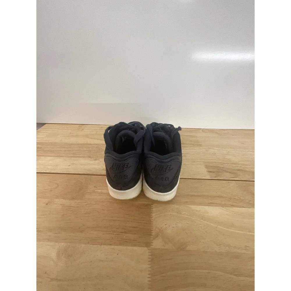 NIKE Air Max 90 SD Dark Obsidian Women's 8 Navy Dark Blue Tan White‎ 920959-400